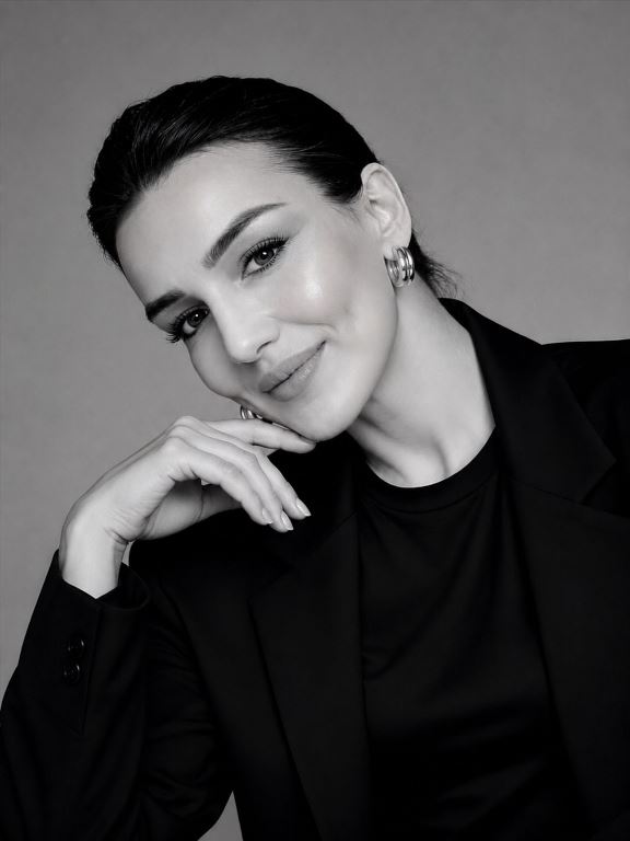 Neslihan Batum: Gayrimenkul Geli�tirme Alan�ndaki Ba�ar�s�n� Yazarl��a Ta��yor